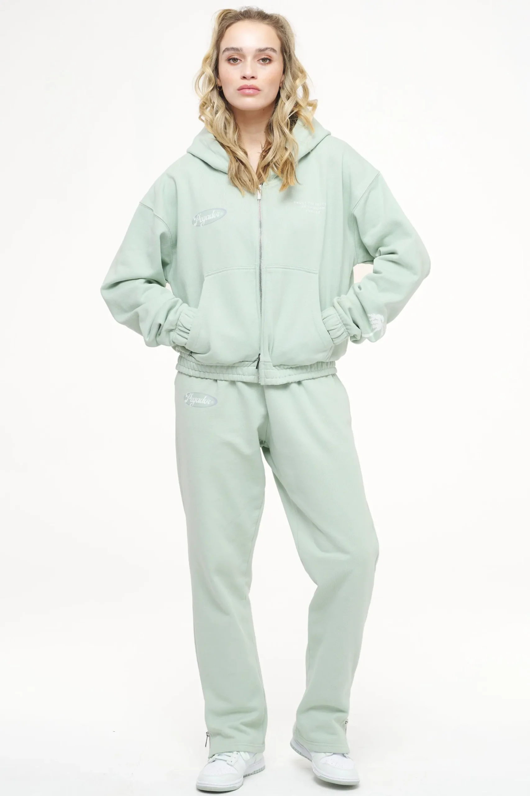 Pegador Hills Cropped Zip Hoodie