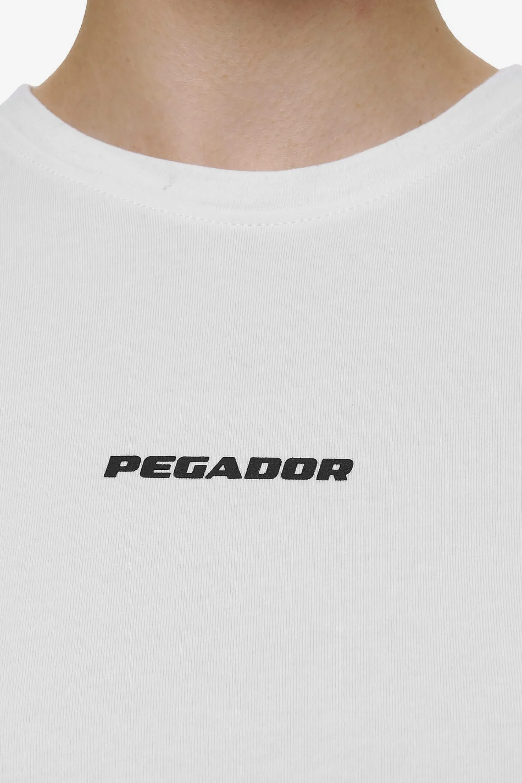 Pegador Ines Cropped Baby Tee