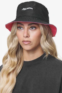 Pegador Juan Reversible Bucket Hat Black Strawberry