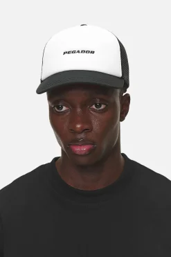 Pegador Logo Baseball Trucker Cap White Black