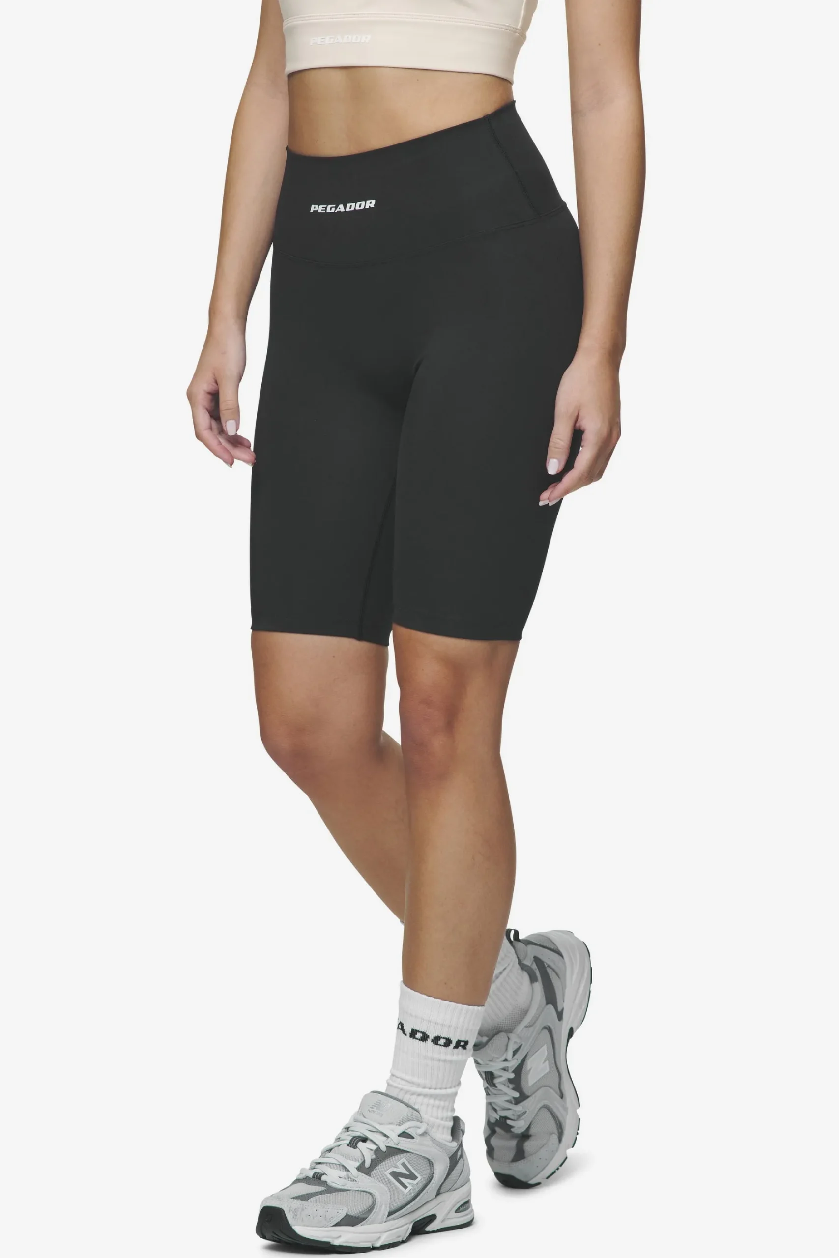 Pegador Lupita Biker Shorts White