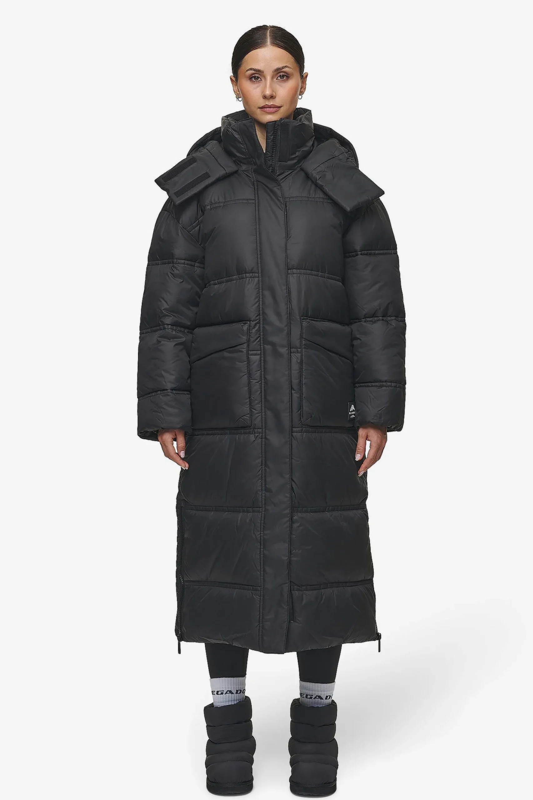Pegador Lynn Puffer Coat Black