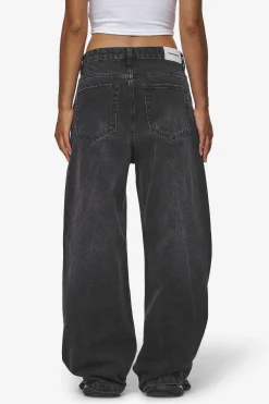 Pegador Mally Super Baggy Jeans