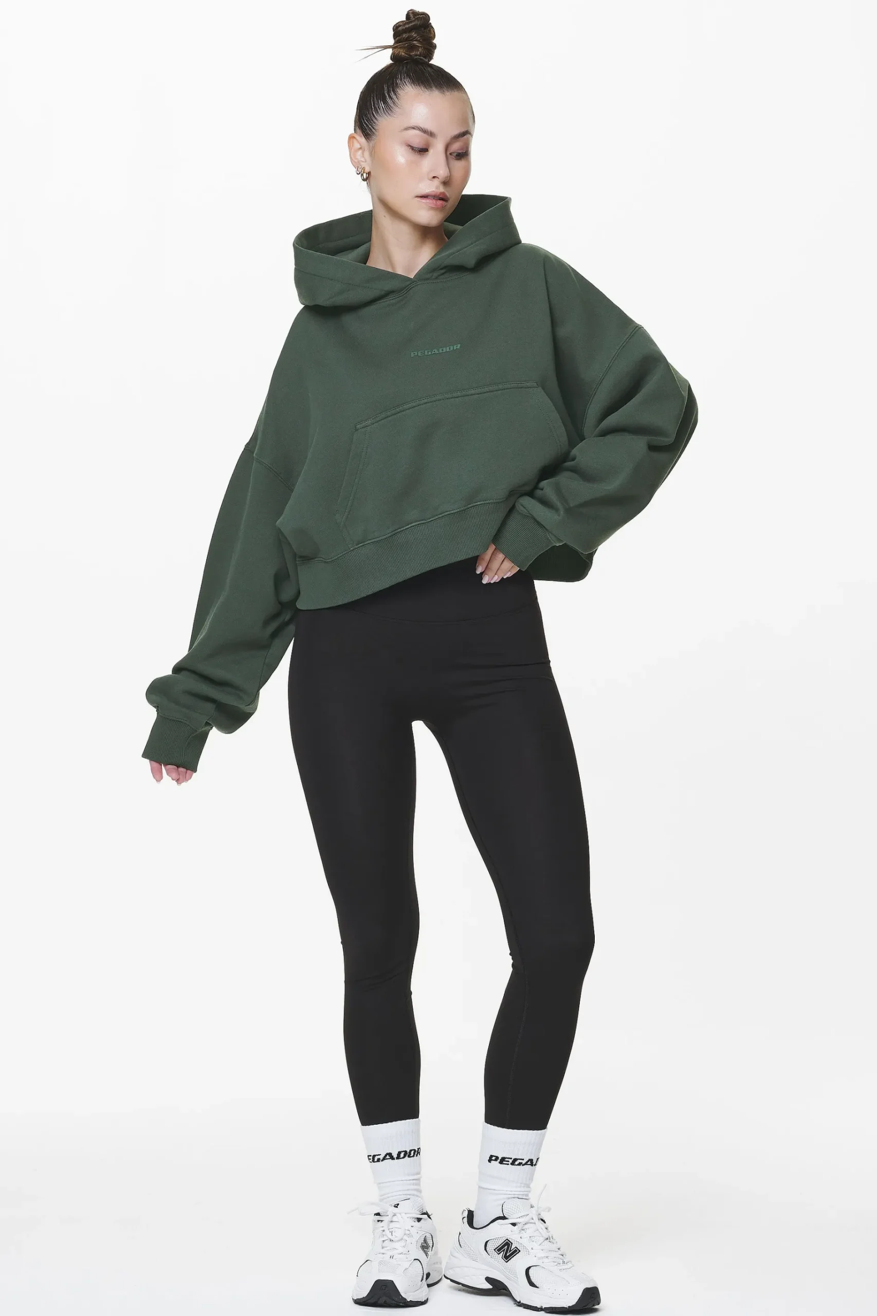 Pegador Salita Oversized Cropped Hoodie