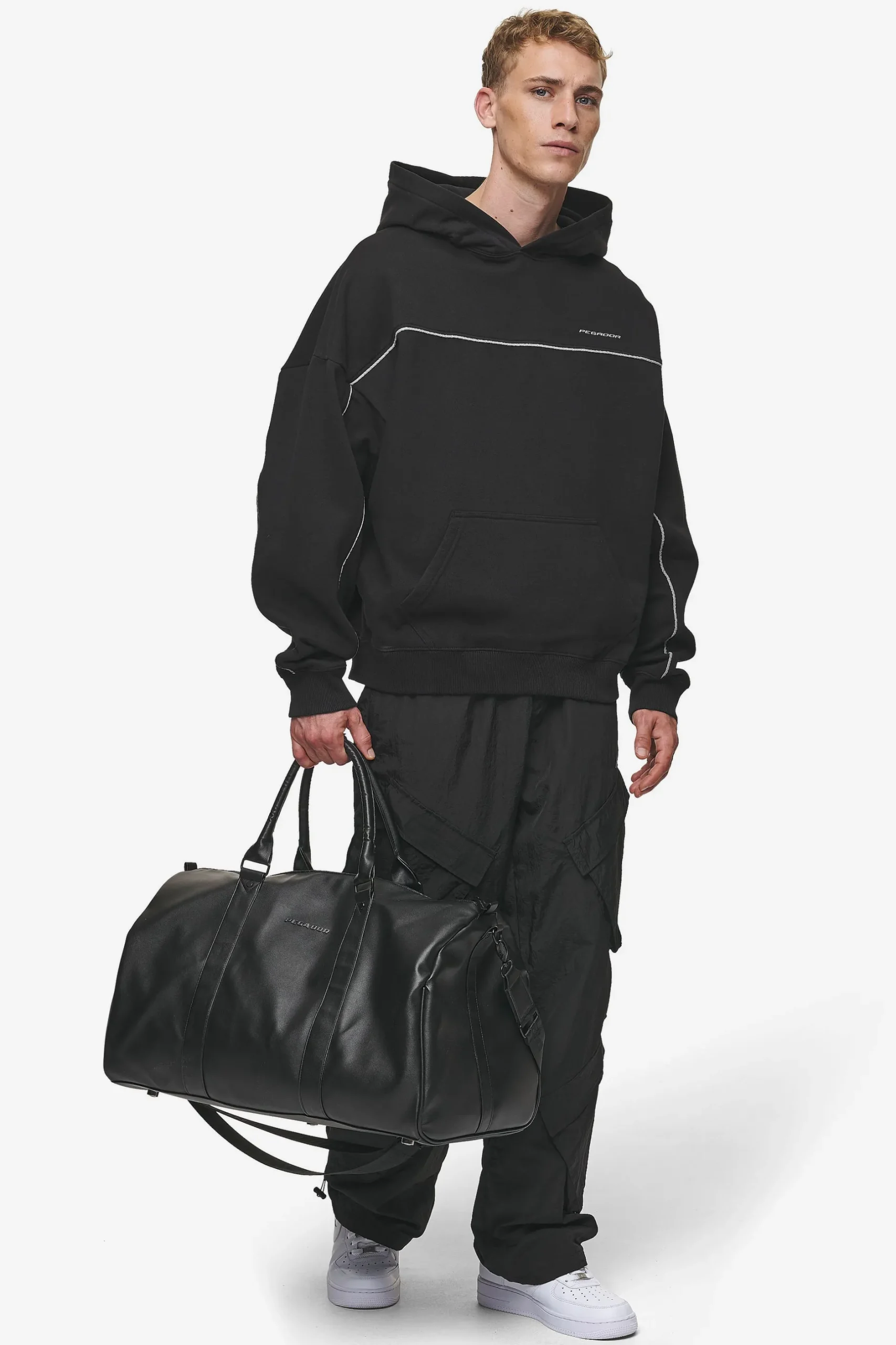 Pegador Strahan Logo Faux Leather Weekender Black