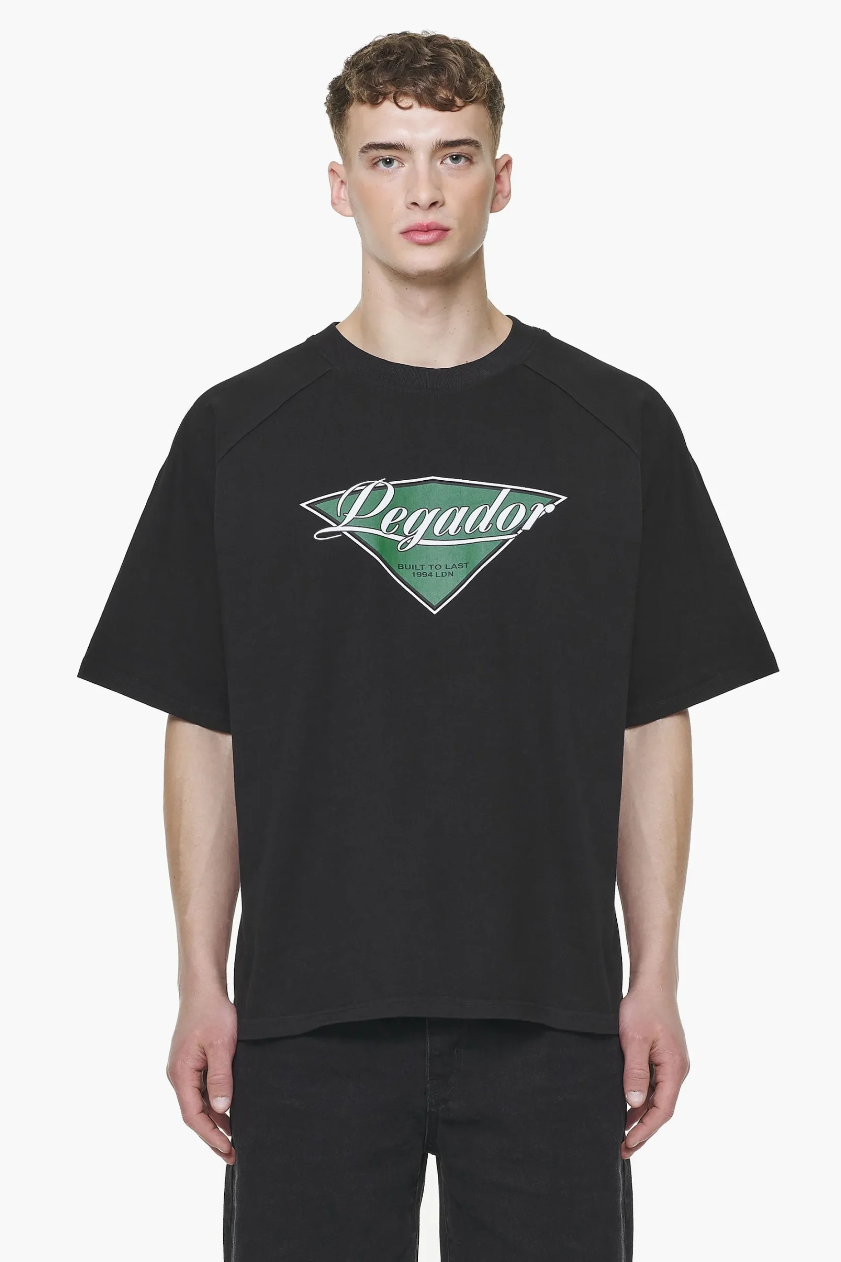 Pegador Trafford Raglan Boxy Tee Vintage Washed Onyx Black