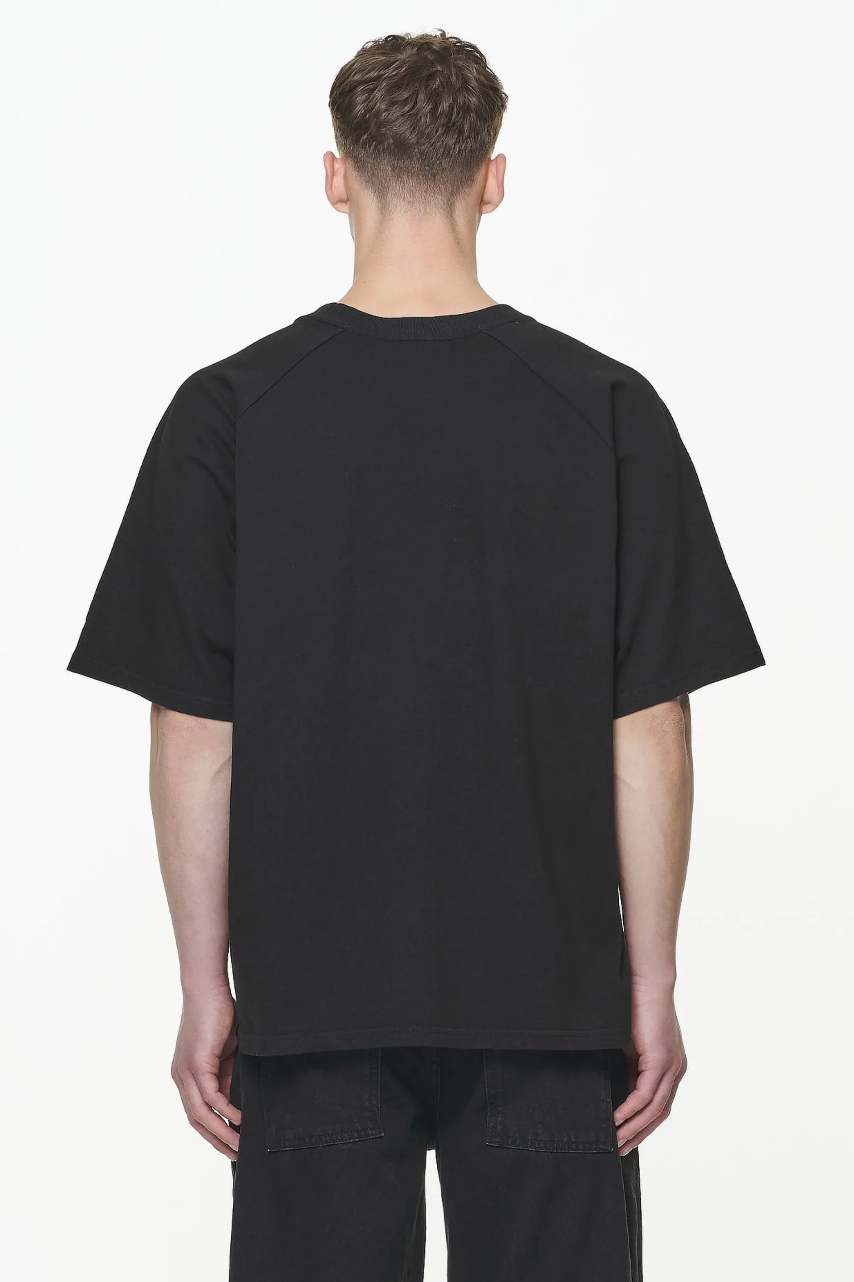 Pegador Trafford Raglan Boxy Tee Vintage Washed Onyx Black