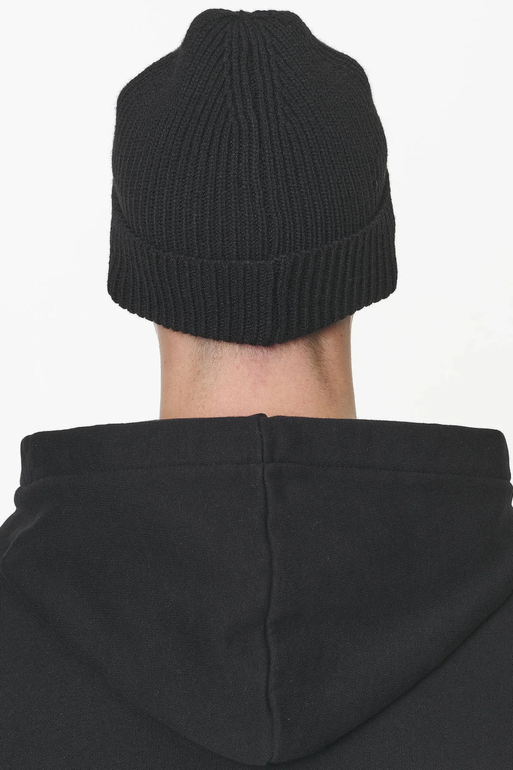Pegador Zupra Beanie Onyx Black